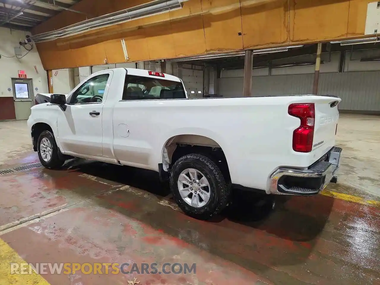 2 fotografías del automóvil dañado 3GCNAAED1RG410237 CHEVROLET ALL Models 2024