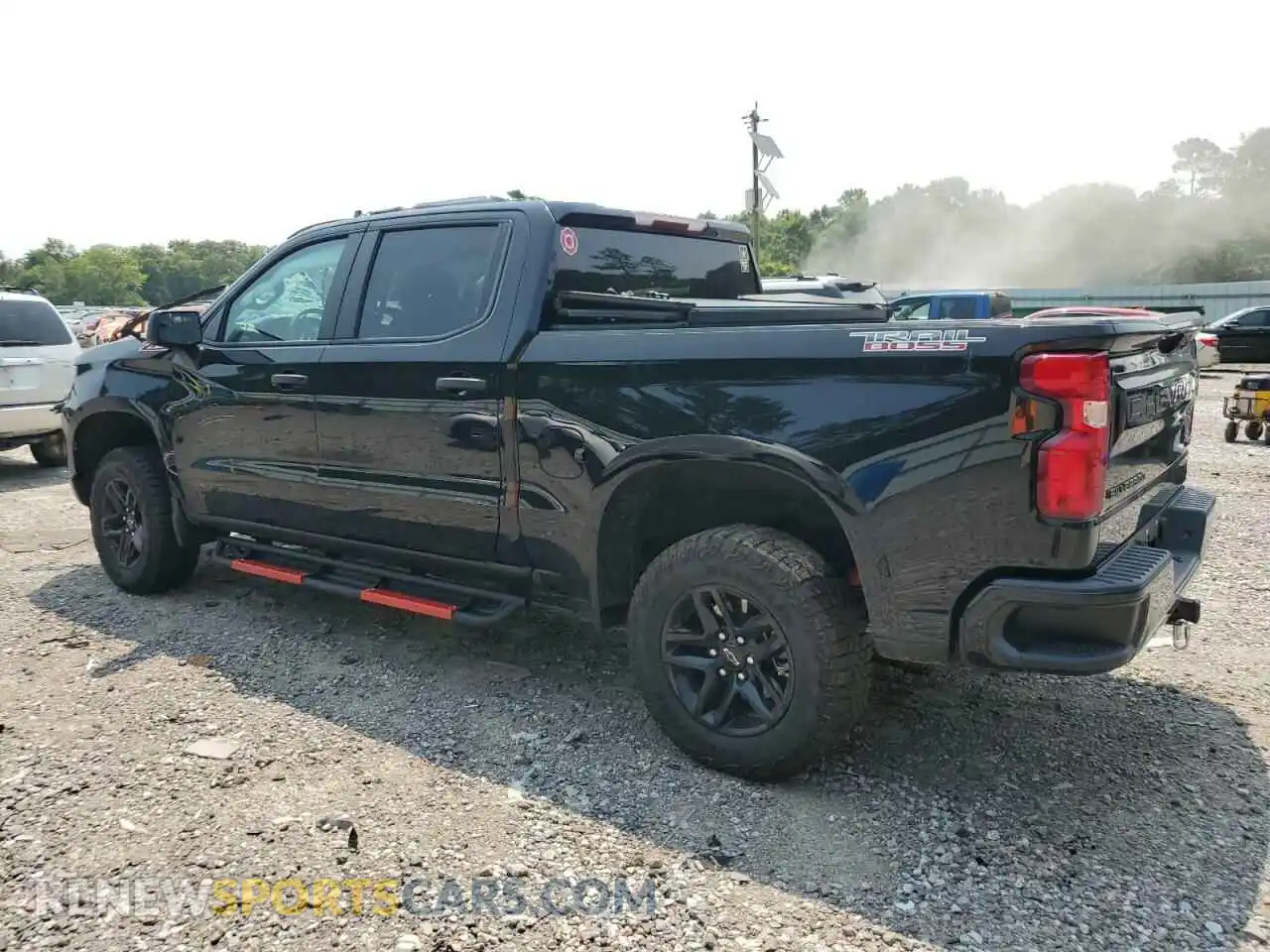 2 Photograph of a damaged car 3GCPDCEK9RG328282 CHEVROLET ALL Models 2024