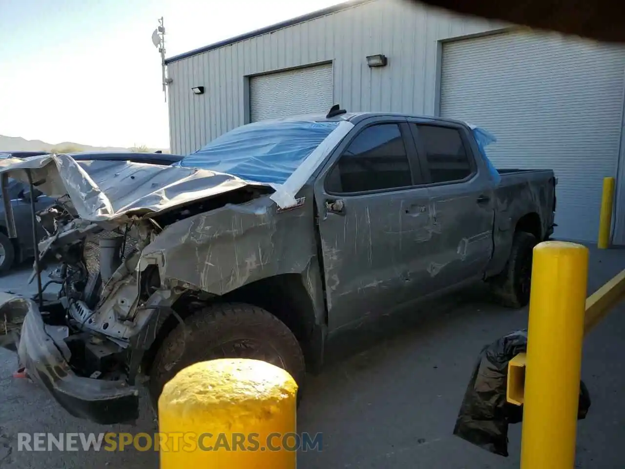 1 Photograph of a damaged car 3GCUDCED0RG322651 CHEVROLET ALL Models 2024