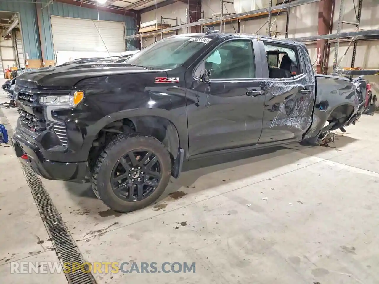 1 Photograph of a damaged car 3GCUDFE88RG247251 CHEVROLET ALL Models 2024