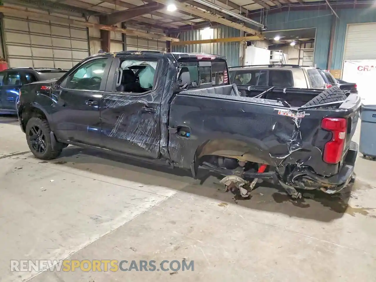 2 Photograph of a damaged car 3GCUDFE88RG247251 CHEVROLET ALL Models 2024