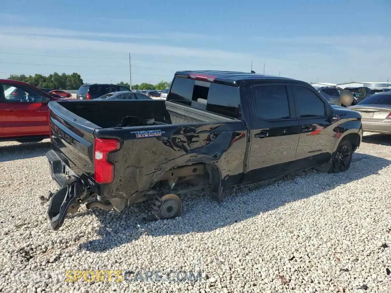 3 Photograph of a damaged car 3GCUDFED9RG156437 CHEVROLET ALL Models 2024