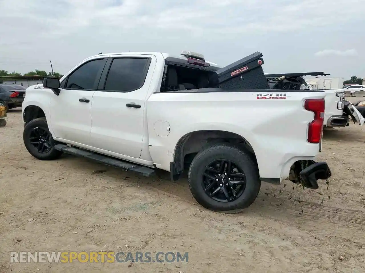 2 Фотография поврежденного автомобиля 3GCUDFEDXRG158374 CHEVROLET ALL Models 2024