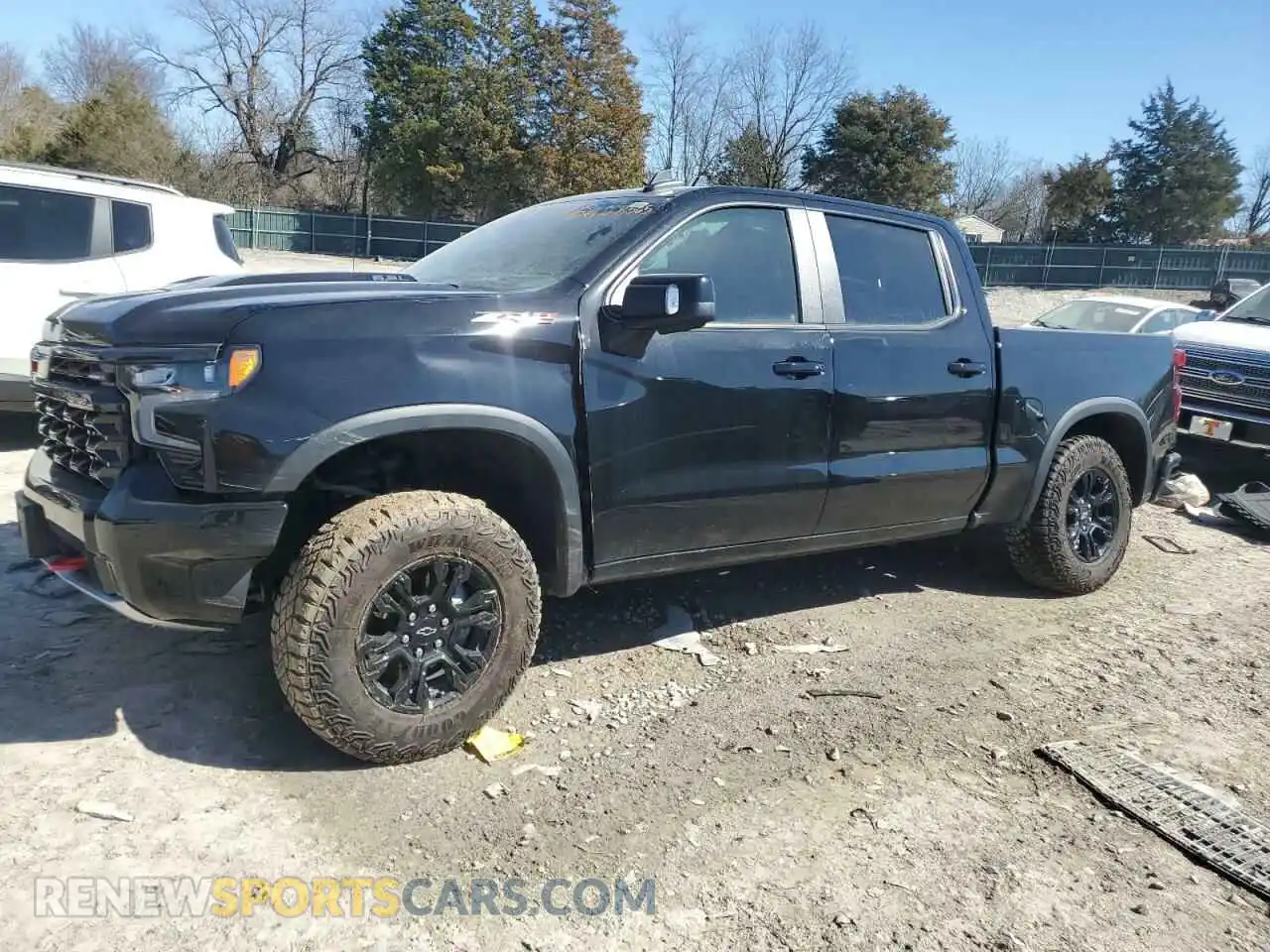 1 Фотография поврежденного автомобиля 3GCUDHELXRG111784 CHEVROLET ALL Models 2024