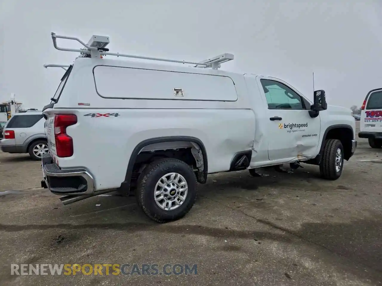 3 Фотография поврежденного автомобиля 1GC3KLE71SF274967 CHEVROLET ALL Models 2025