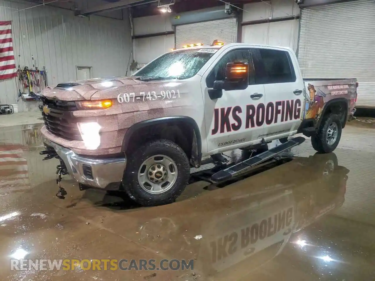 1 Фотография поврежденного автомобиля 1GC4KLEY0SF274472 CHEVROLET ALL Models 2025