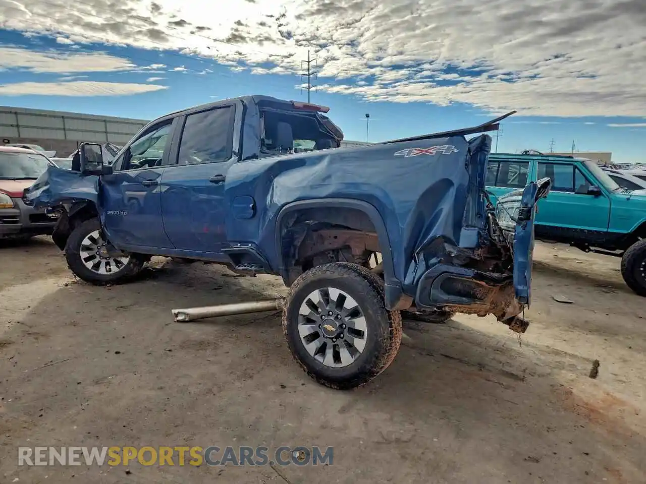 2 Photograph of a damaged car 1GC4KME78SF314973 CHEVROLET ALL Models 2025