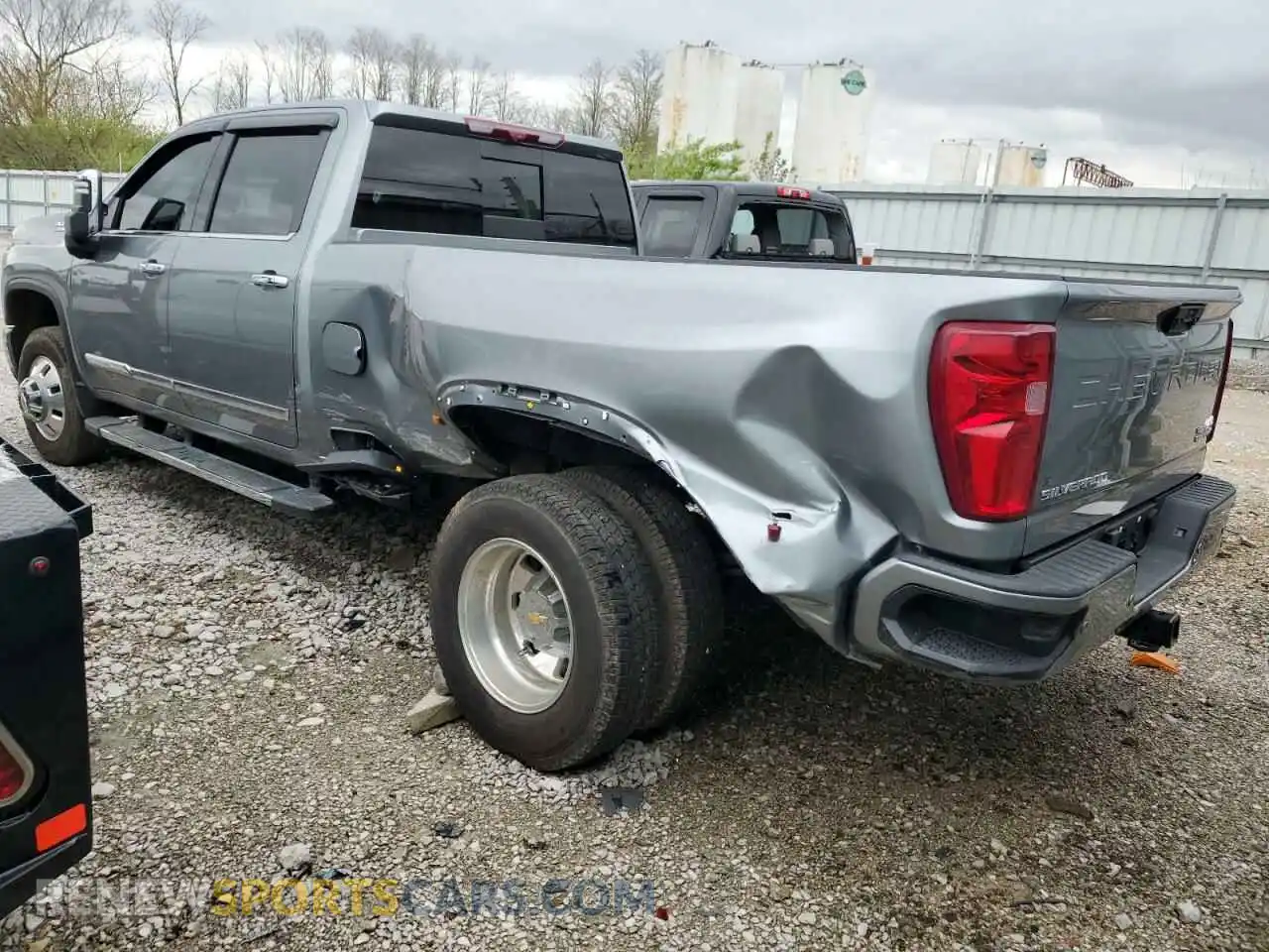 2 Фотография поврежденного автомобиля 1GC4KVEY3SF122424 CHEVROLET ALL Models 2025