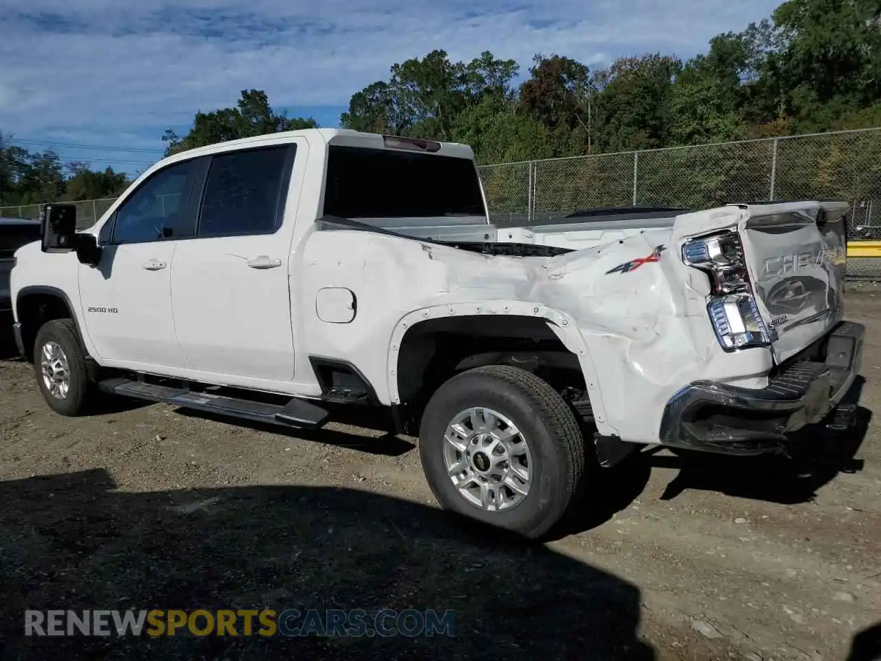 2 Photograph of a damaged car 2GC1KNE78S1234041 CHEVROLET ALL Models 2025