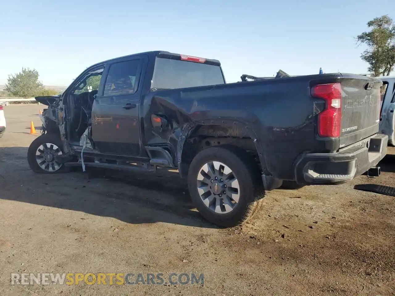 2 Photograph of a damaged car 2GC4KME73S1178744 CHEVROLET ALL Models 2025