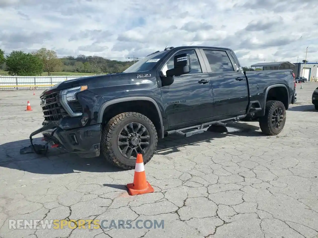 1 Photograph of a damaged car 2GC4KNEY5S1107673 CHEVROLET ALL Models 2025