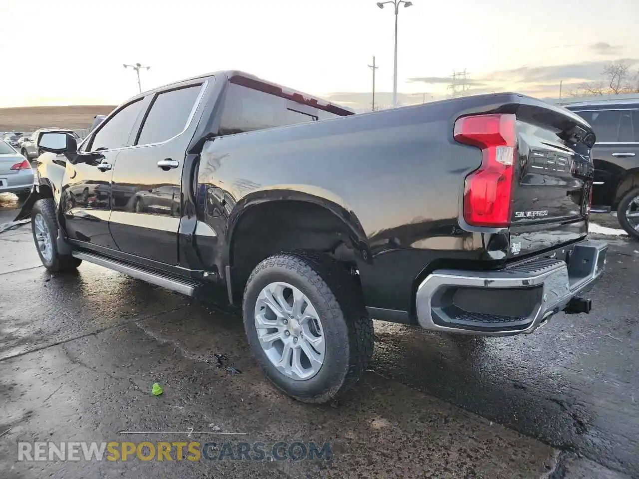 2 fotografías del automóvil dañado 2GCUKGED4T1100580 CHEVROLET ALL Models 2026