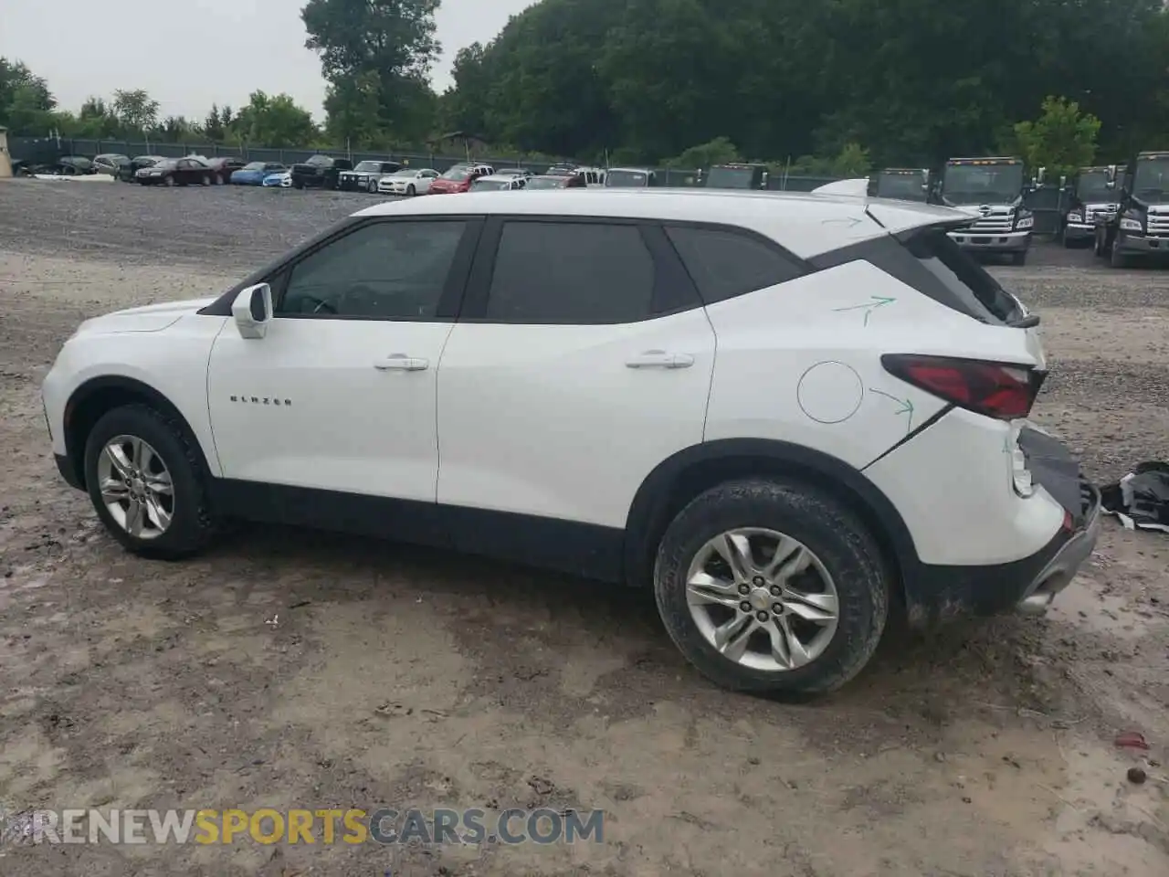 2 Photograph of a damaged car 3GNKBARA8KS697621 CHEVROLET BLAZER 2019