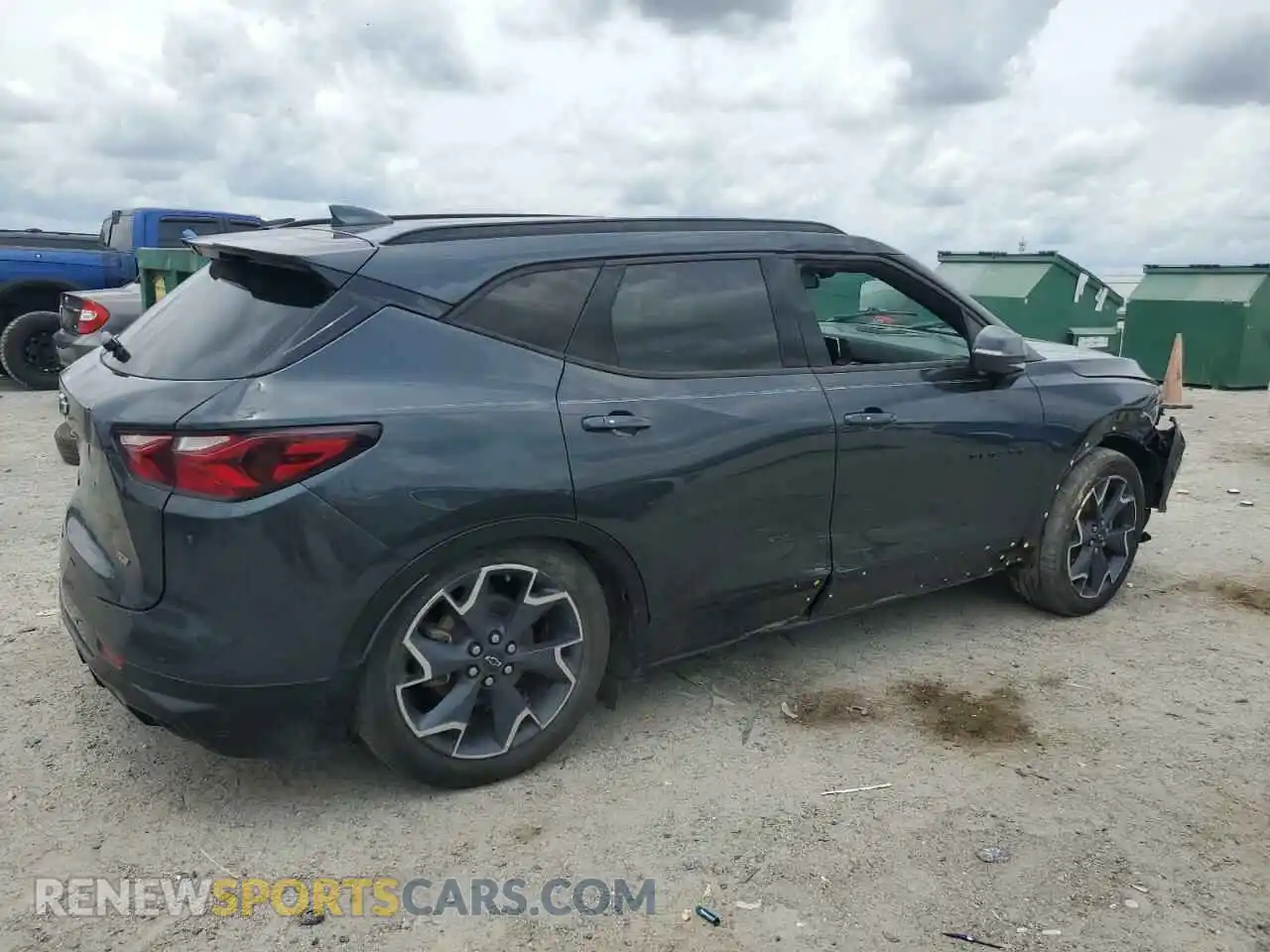 3 Photograph of a damaged car 3GNKBERS2KS696836 CHEVROLET BLAZER 2019