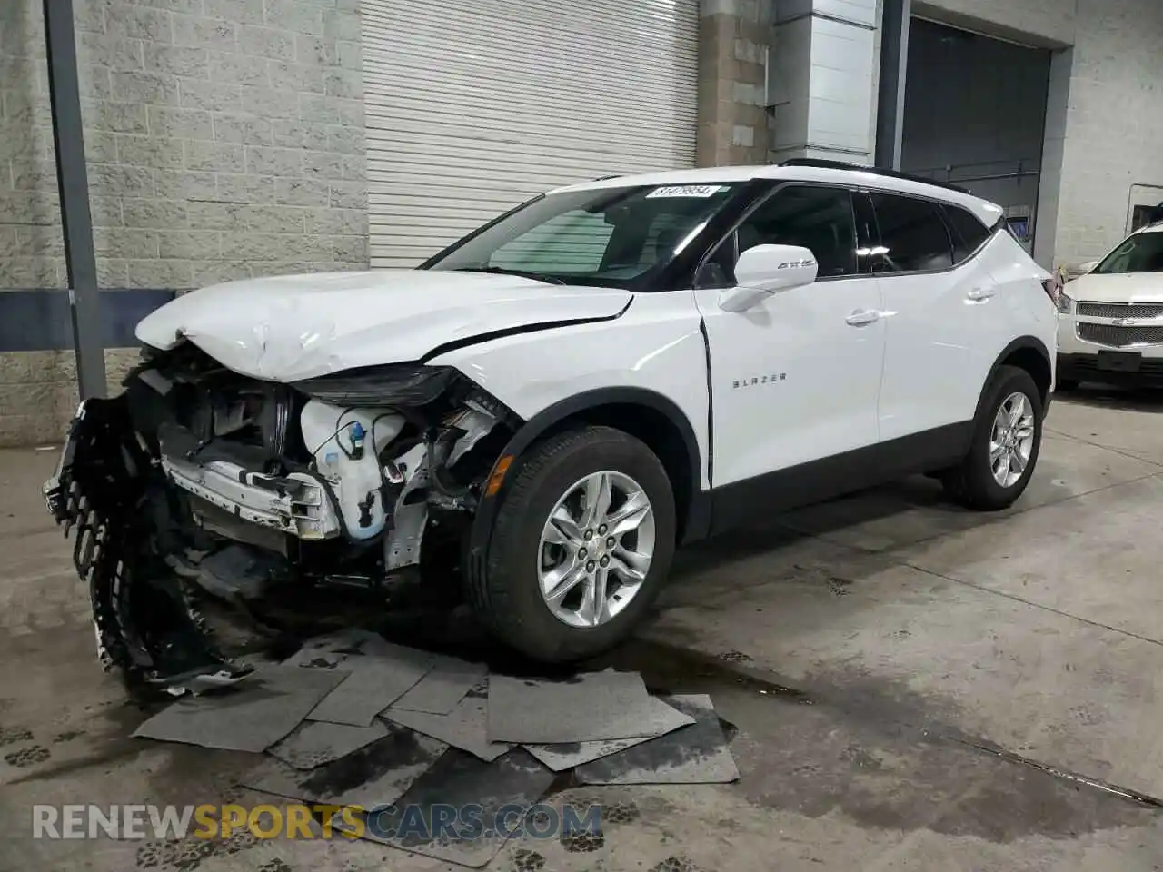 1 Photograph of a damaged car 3GNKBGRS8KS673556 CHEVROLET BLAZER 2019
