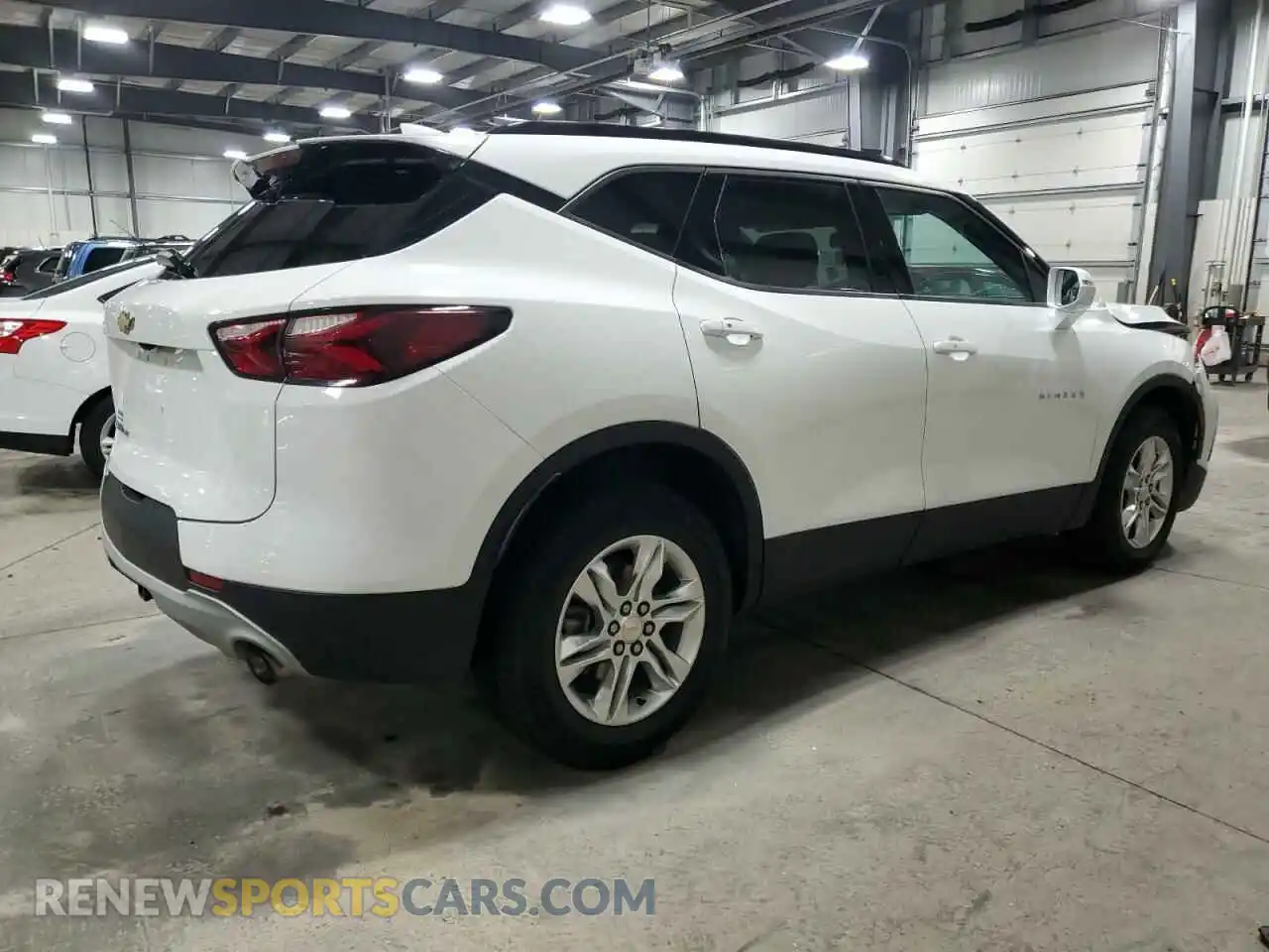 3 Photograph of a damaged car 3GNKBGRS8KS673556 CHEVROLET BLAZER 2019
