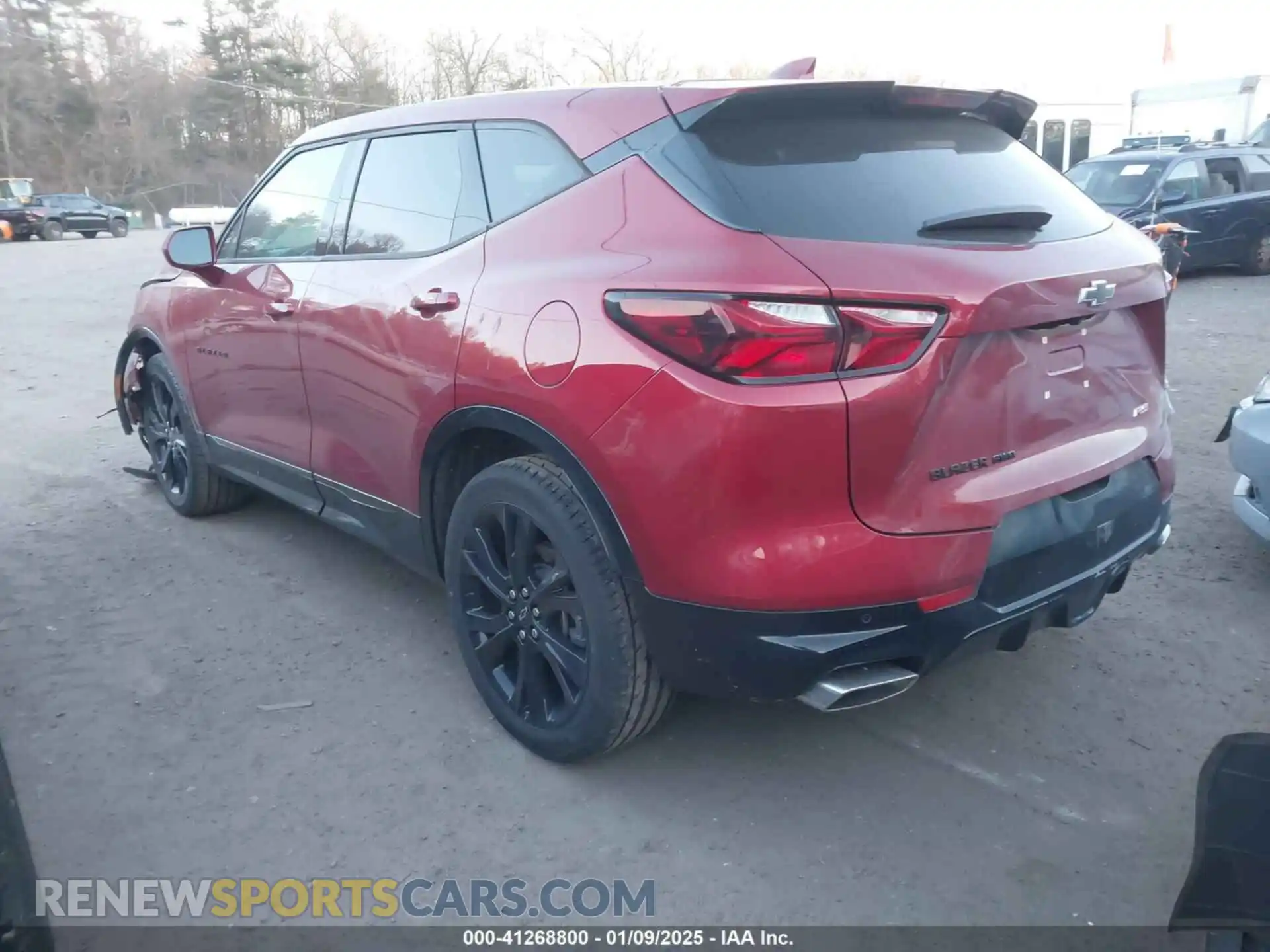 3 Photograph of a damaged car 3GNKBGRS8KS683827 CHEVROLET BLAZER 2019