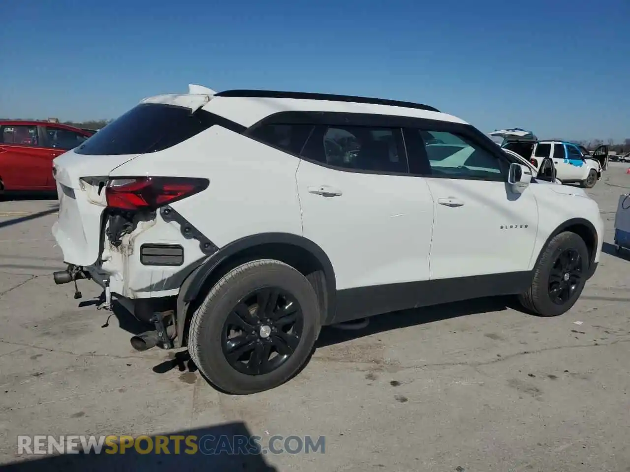 3 Photograph of a damaged car 3GNKBGRS9KS694092 CHEVROLET BLAZER 2019