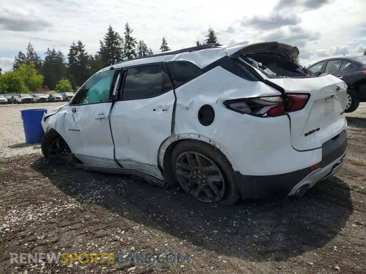 2 Photograph of a damaged car 3GNKBGRSXKS686308 CHEVROLET BLAZER 2019