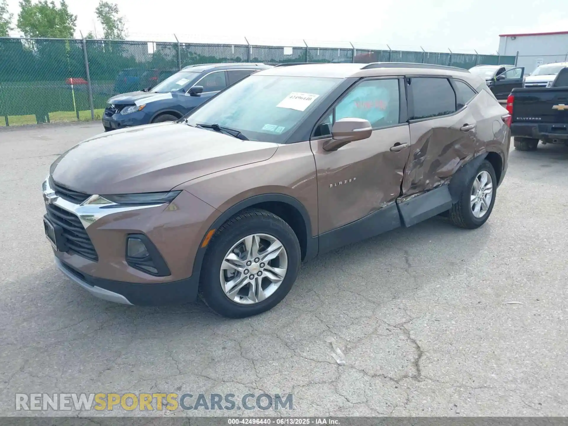 2 Photograph of a damaged car 3GNKBHRS8KS660909 CHEVROLET BLAZER 2019