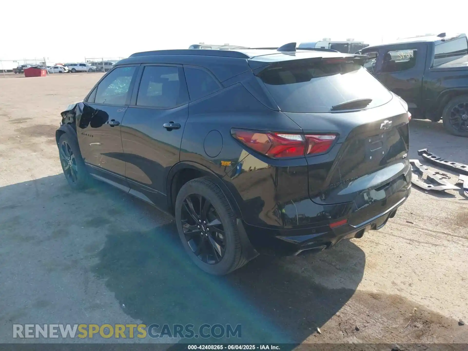3 Photograph of a damaged car 3GNKBJRS2KS684565 CHEVROLET BLAZER 2019
