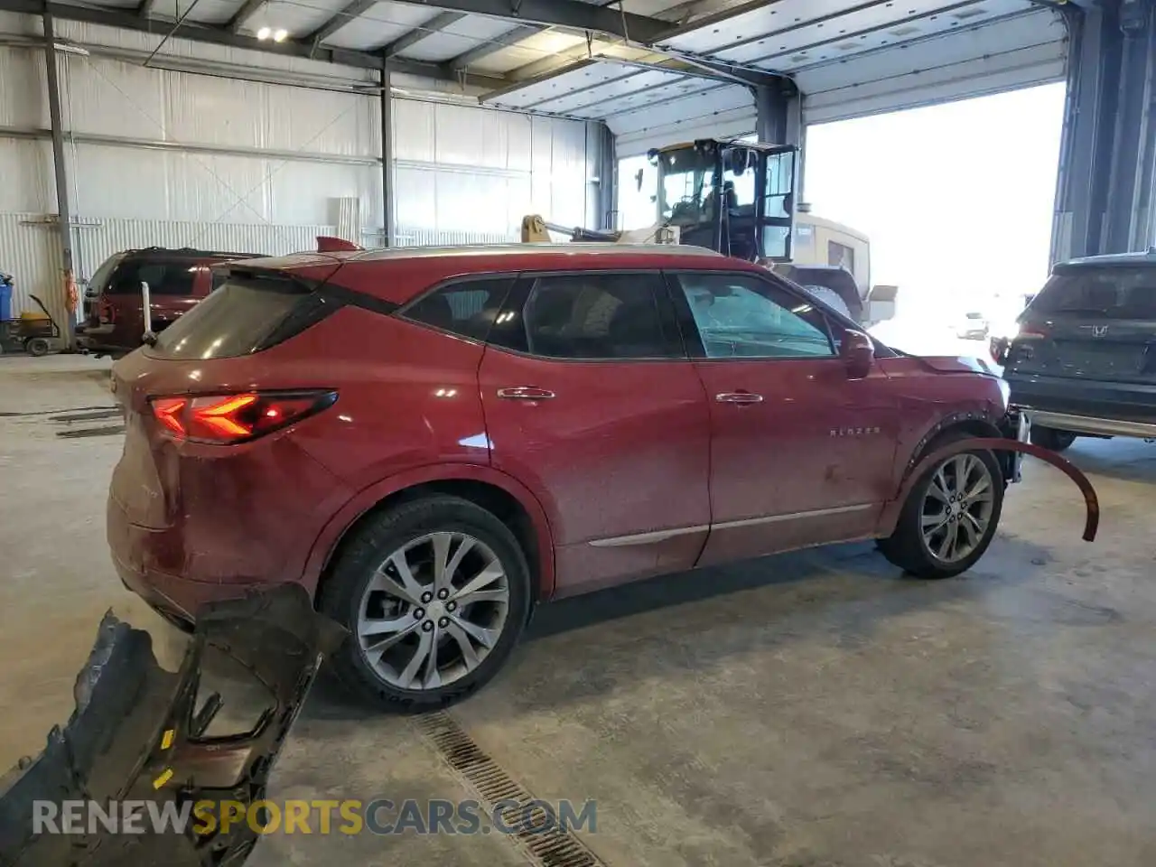3 Photograph of a damaged car 3GNKBKRS1KS580655 CHEVROLET BLAZER 2019