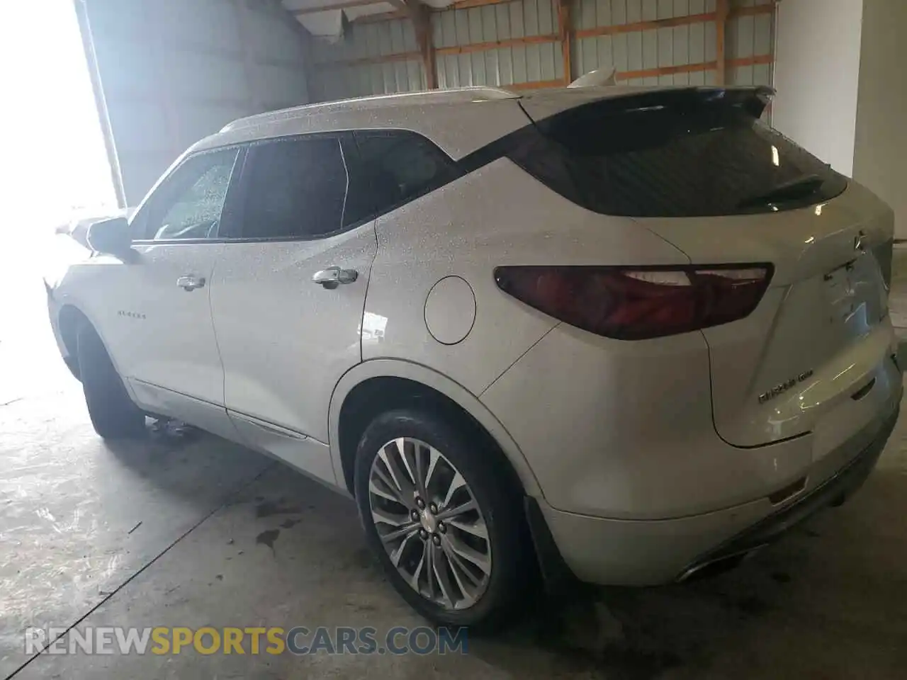 2 Photograph of a damaged car 3GNKBKRS6KS676958 CHEVROLET BLAZER 2019