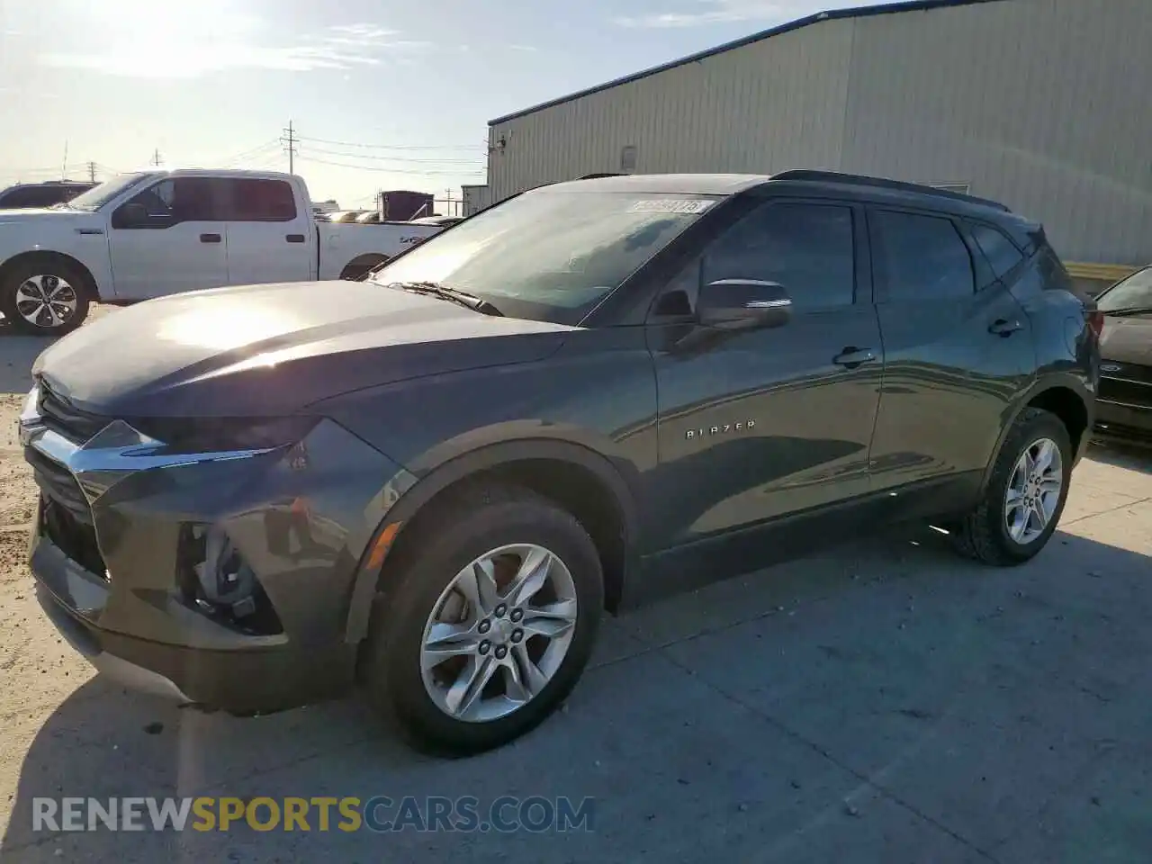 1 Photograph of a damaged car 3GNKBBRA2LS537967 CHEVROLET BLAZER 2020