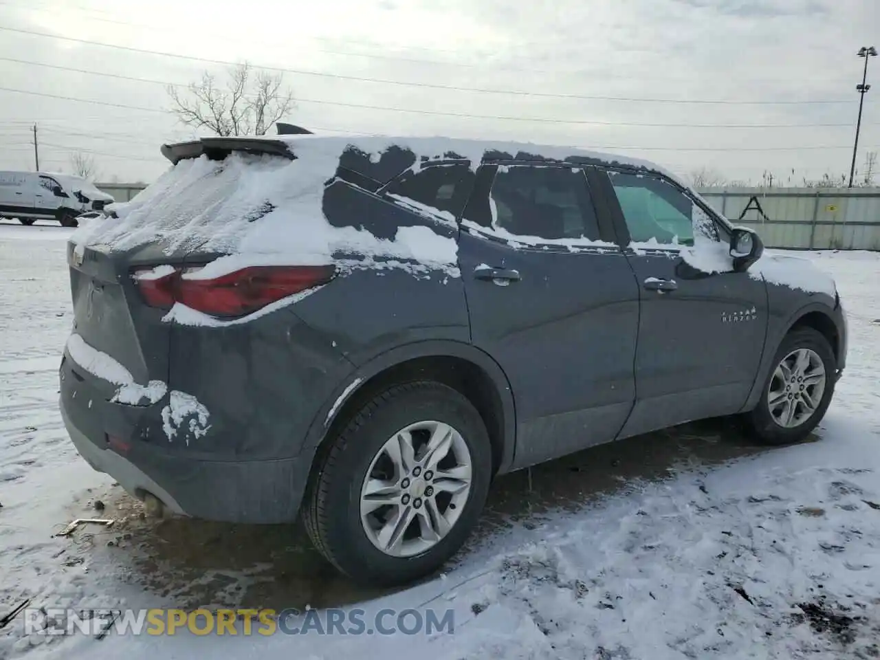 3 Photograph of a damaged car 3GNKBCR43LS627970 CHEVROLET BLAZER 2020