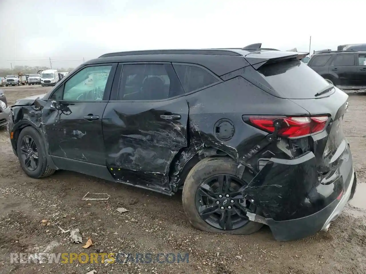 2 Photograph of a damaged car 3GNKBCRS4LS681387 CHEVROLET BLAZER 2020