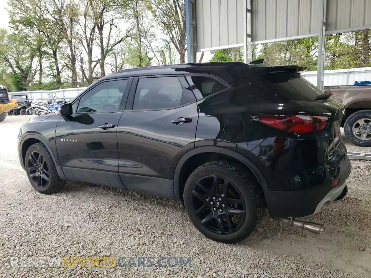 2 Photograph of a damaged car 3GNKBCRS5LS676022 CHEVROLET BLAZER 2020