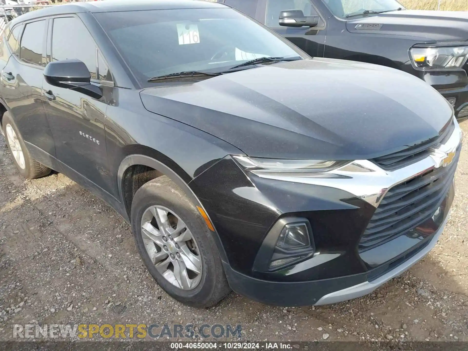 1 Photograph of a damaged car 3GNKBCRS6LS598592 CHEVROLET BLAZER 2020