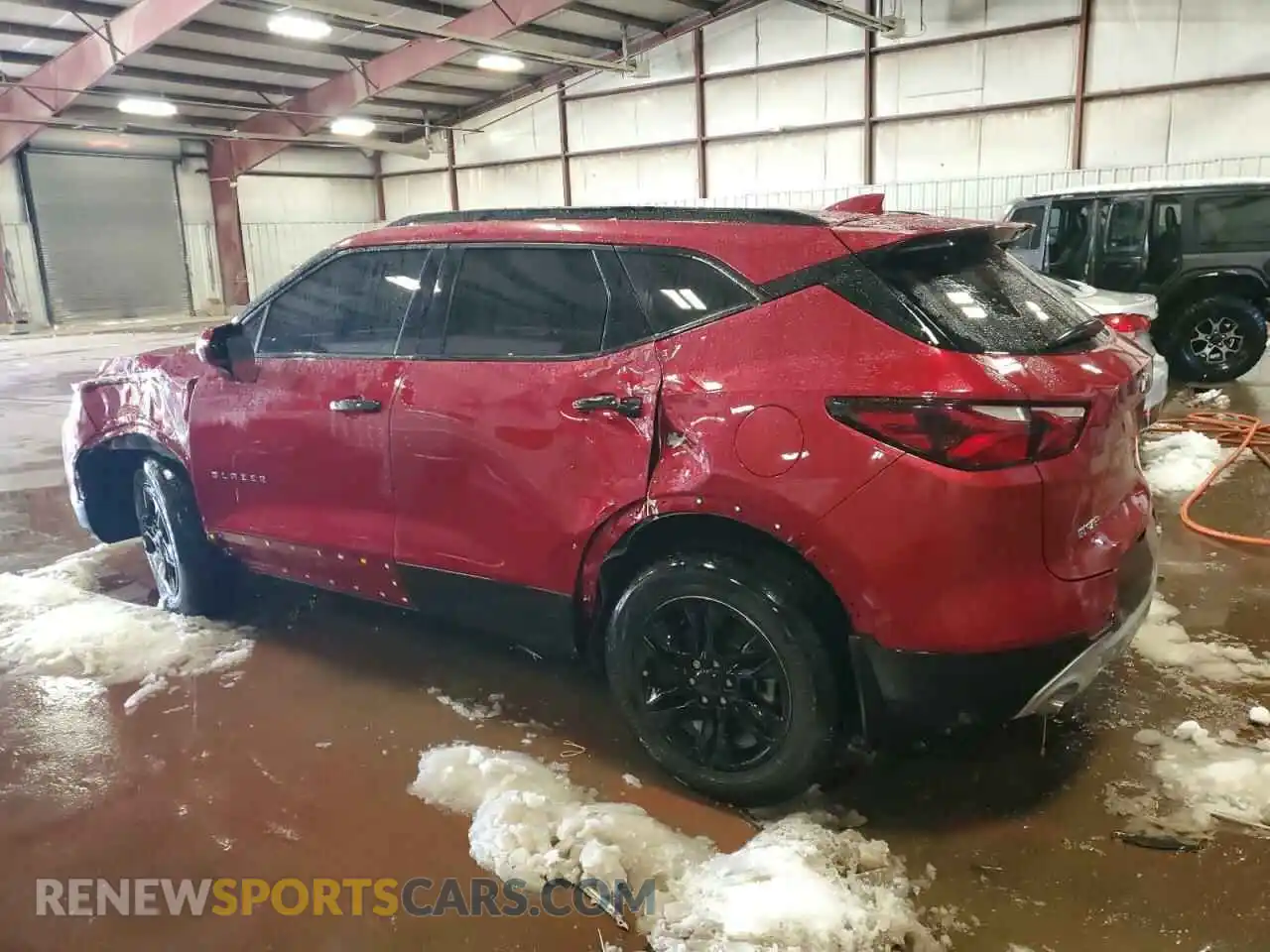 2 Photograph of a damaged car 3GNKBCRS6LS600857 CHEVROLET BLAZER 2020