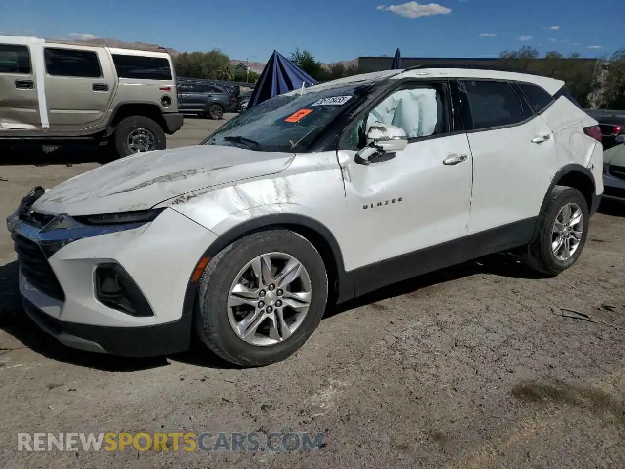 1 Photograph of a damaged car 3GNKBCRS8LS702225 CHEVROLET BLAZER 2020