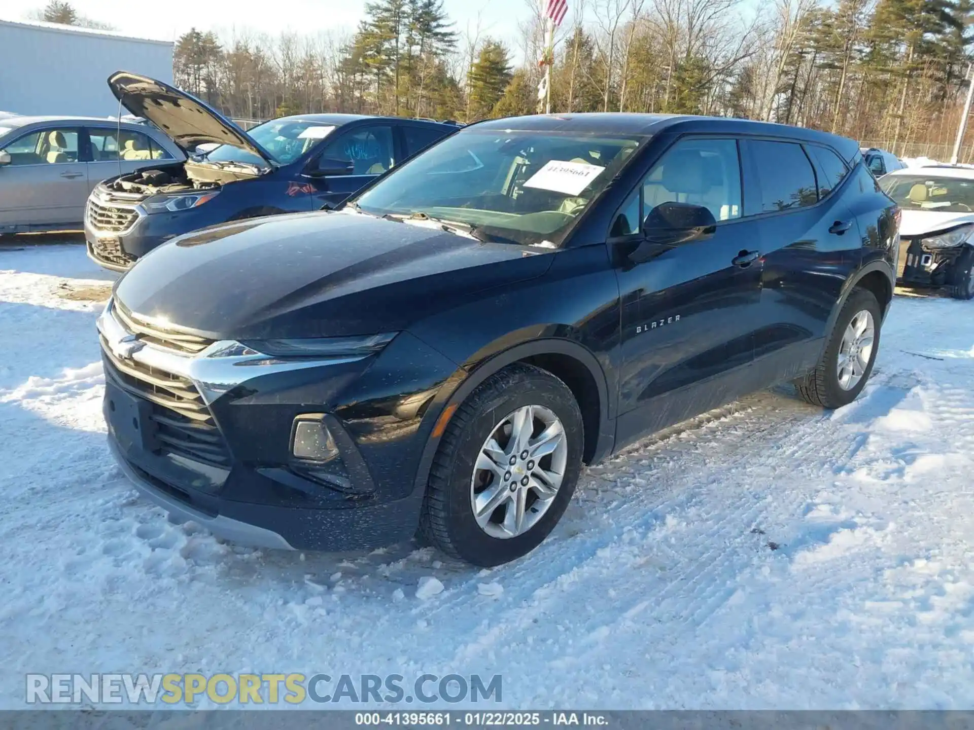 2 Photograph of a damaged car 3GNKBCRSXLS535253 CHEVROLET BLAZER 2020