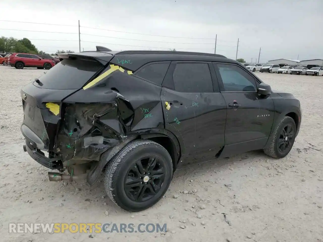 3 Photograph of a damaged car 3GNKBCRSXLS704607 CHEVROLET BLAZER 2020
