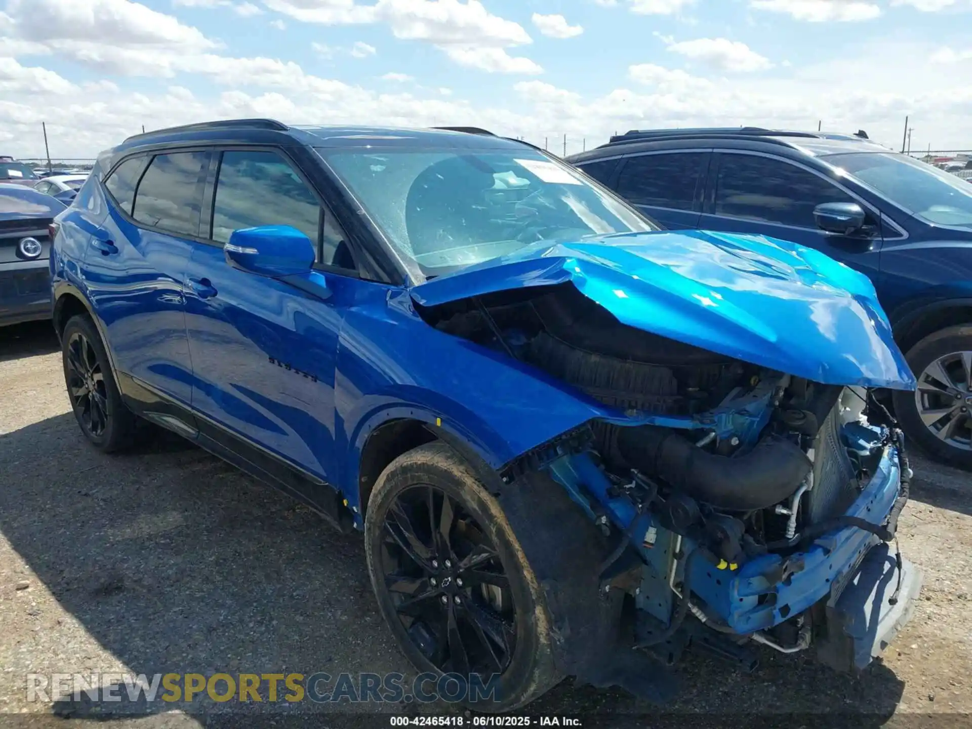 1 Фотография поврежденного автомобиля 3GNKBERS0LS563316 CHEVROLET BLAZER 2020