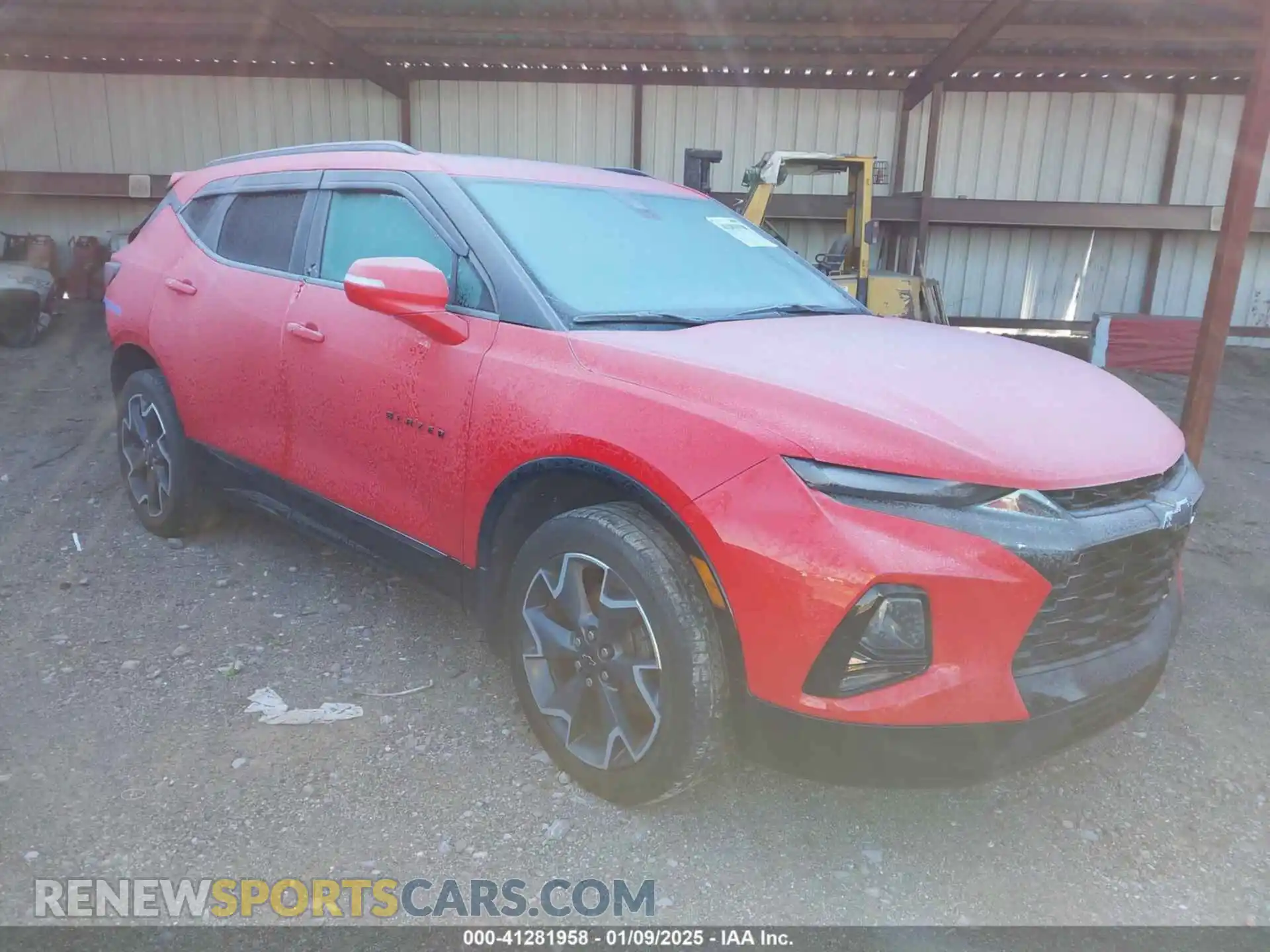 1 Photograph of a damaged car 3GNKBERS2LS636928 CHEVROLET BLAZER 2020