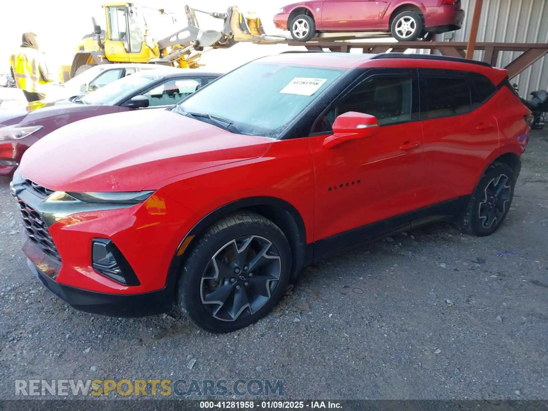 2 Photograph of a damaged car 3GNKBERS2LS636928 CHEVROLET BLAZER 2020