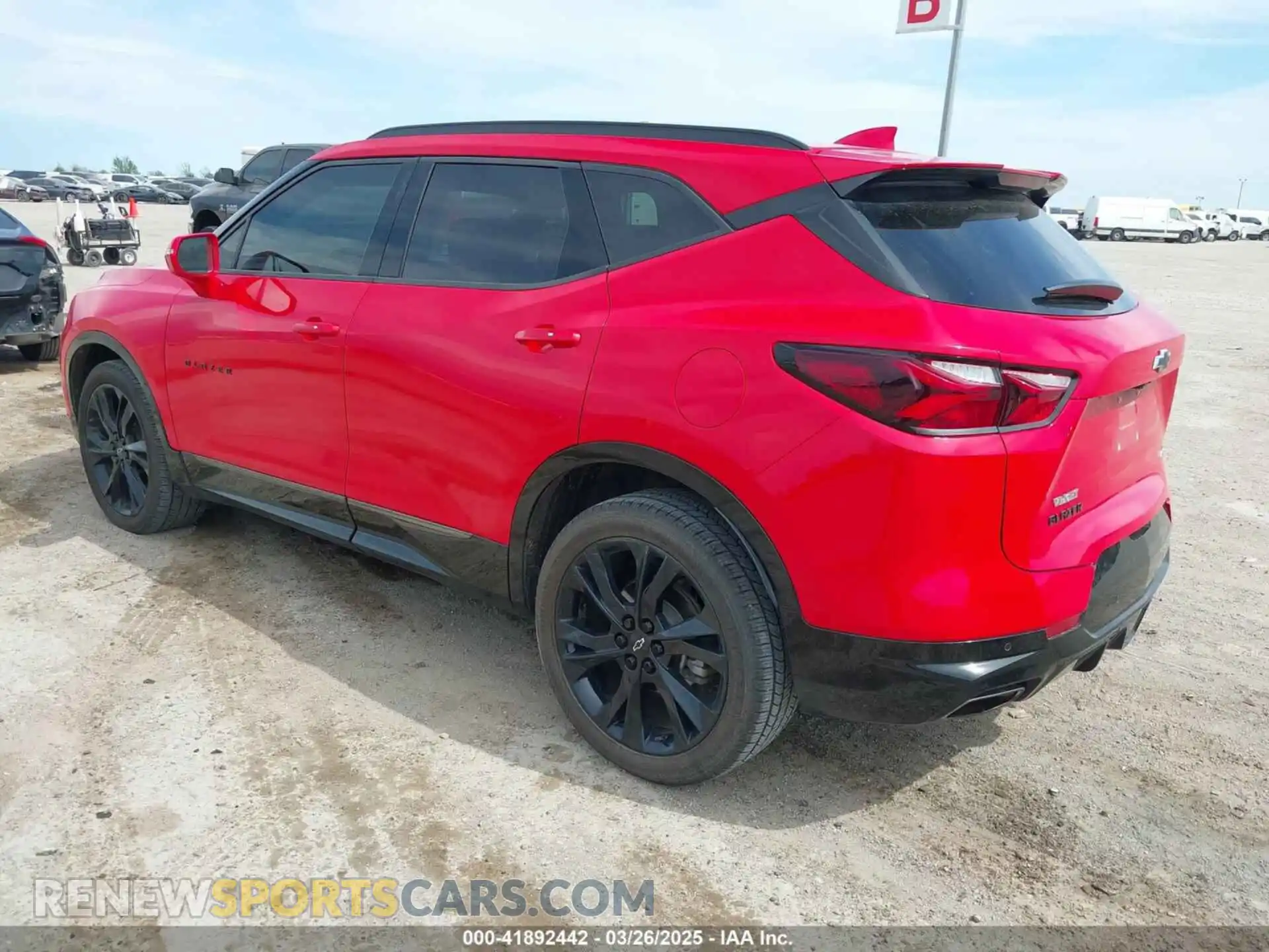 3 Фотография поврежденного автомобиля 3GNKBERS6LS669334 CHEVROLET BLAZER 2020
