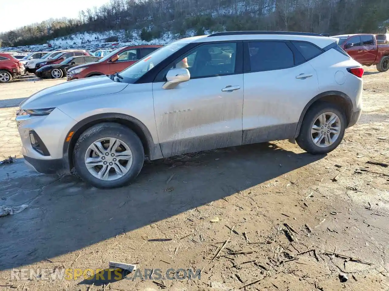 1 Photograph of a damaged car 3GNKBHRS1LS712365 CHEVROLET BLAZER 2020