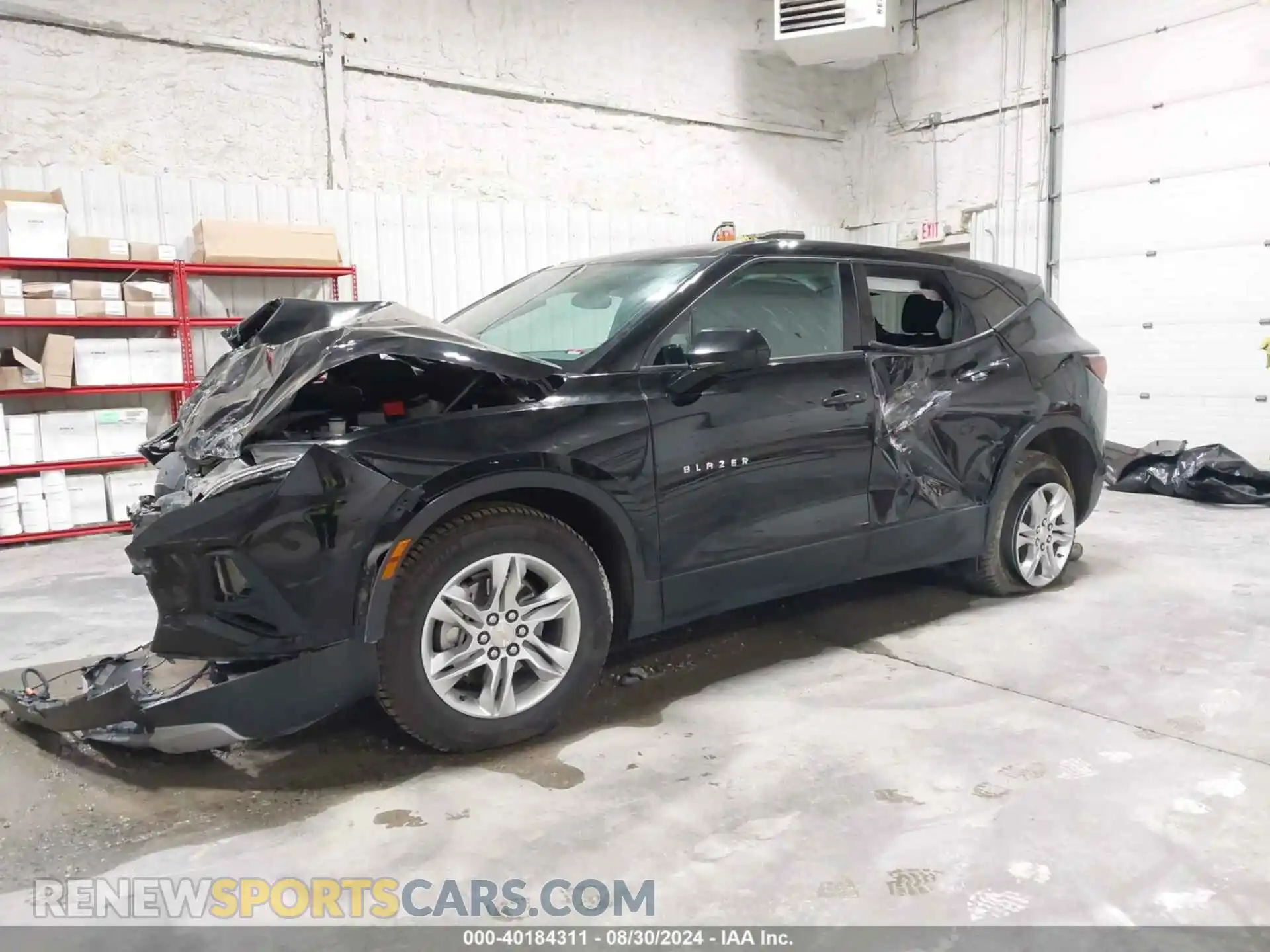 2 Photograph of a damaged car 3GNKBHRS2LS628801 CHEVROLET BLAZER 2020