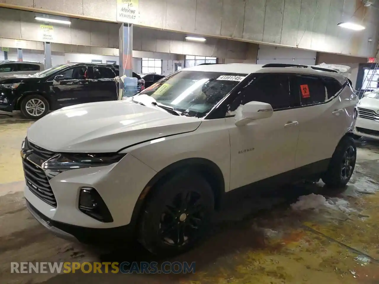 1 Photograph of a damaged car 3GNKBHRS3LS531591 CHEVROLET BLAZER 2020