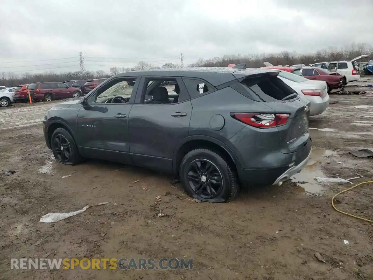 2 Photograph of a damaged car 3GNKBHRS3LS579365 CHEVROLET BLAZER 2020