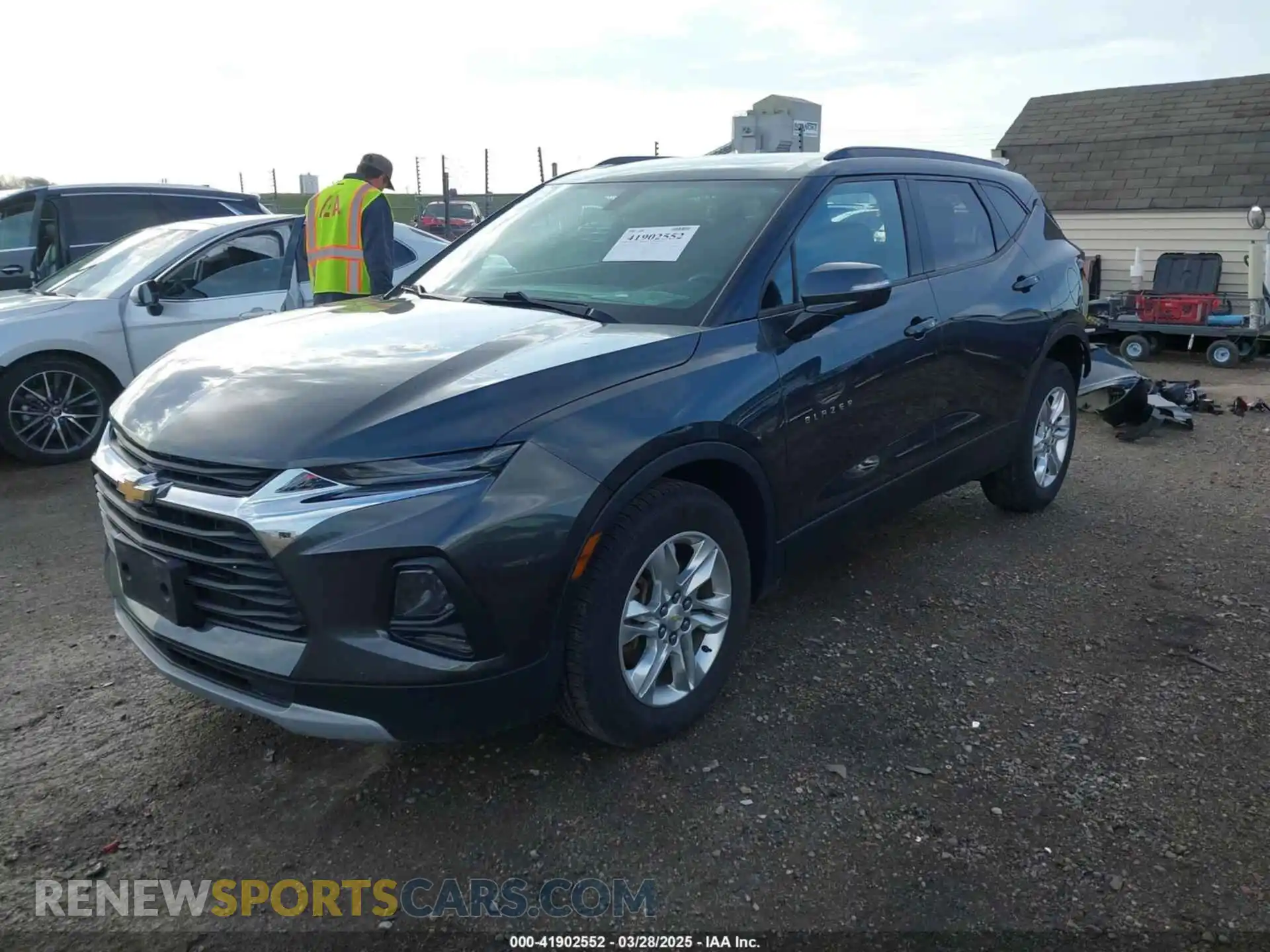 2 Photograph of a damaged car 3GNKBHRS8LS615132 CHEVROLET BLAZER 2020