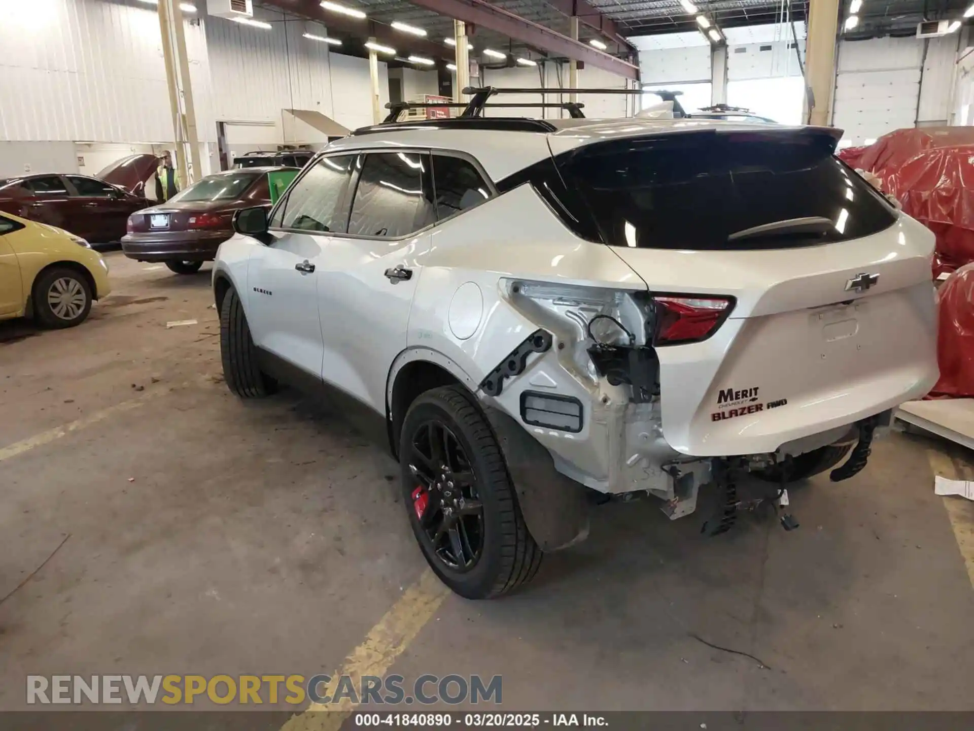 3 Photograph of a damaged car 3GNKBHRS9LS612174 CHEVROLET BLAZER 2020