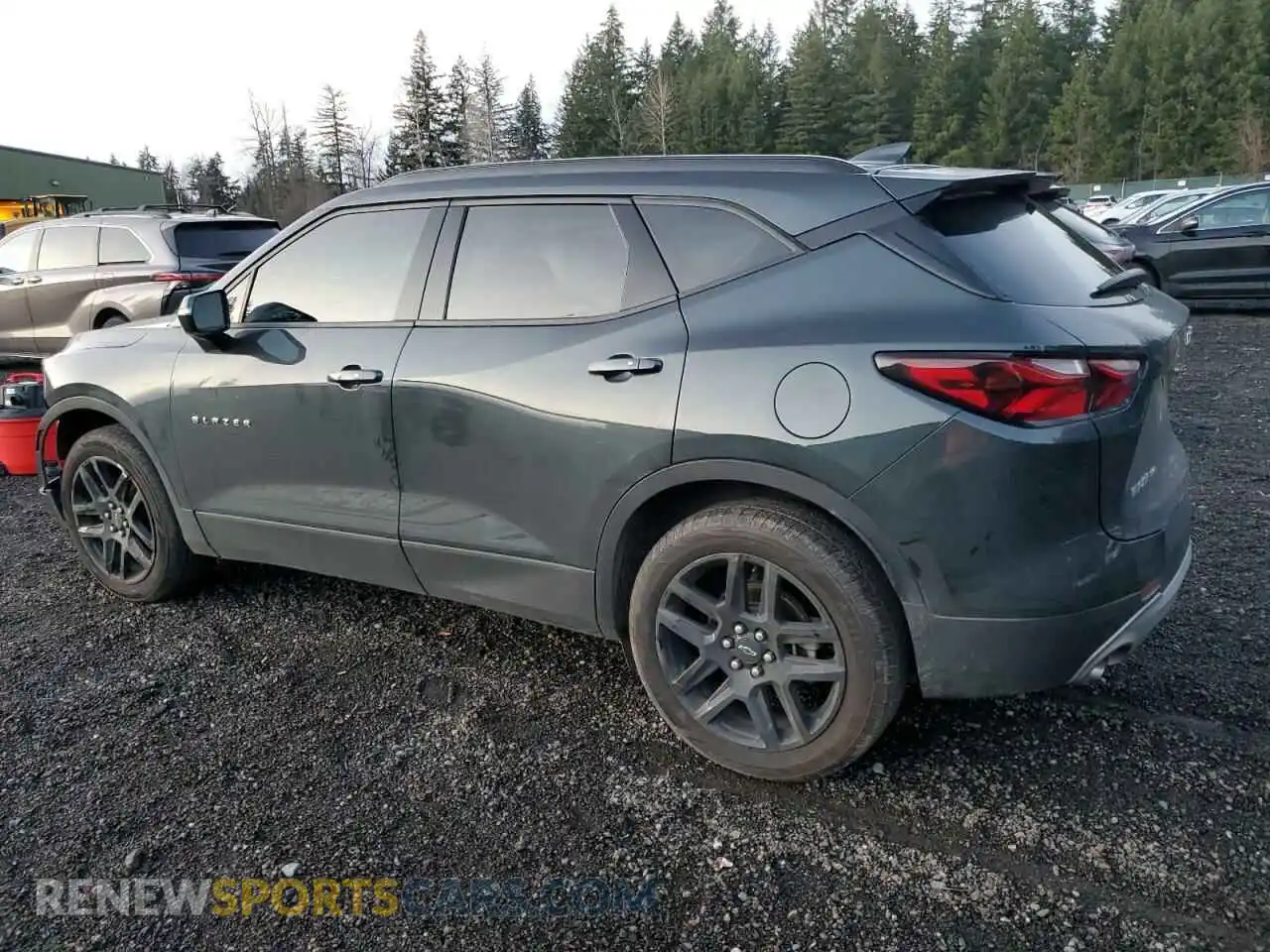 2 Photograph of a damaged car 3GNKBHRSXLS563390 CHEVROLET BLAZER 2020