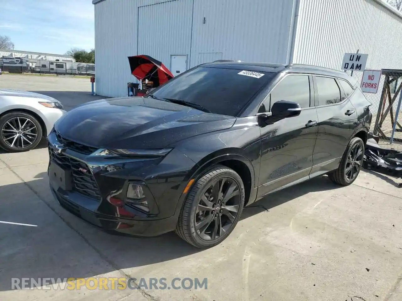 1 Photograph of a damaged car 3GNKBKRS5LS596116 CHEVROLET BLAZER 2020