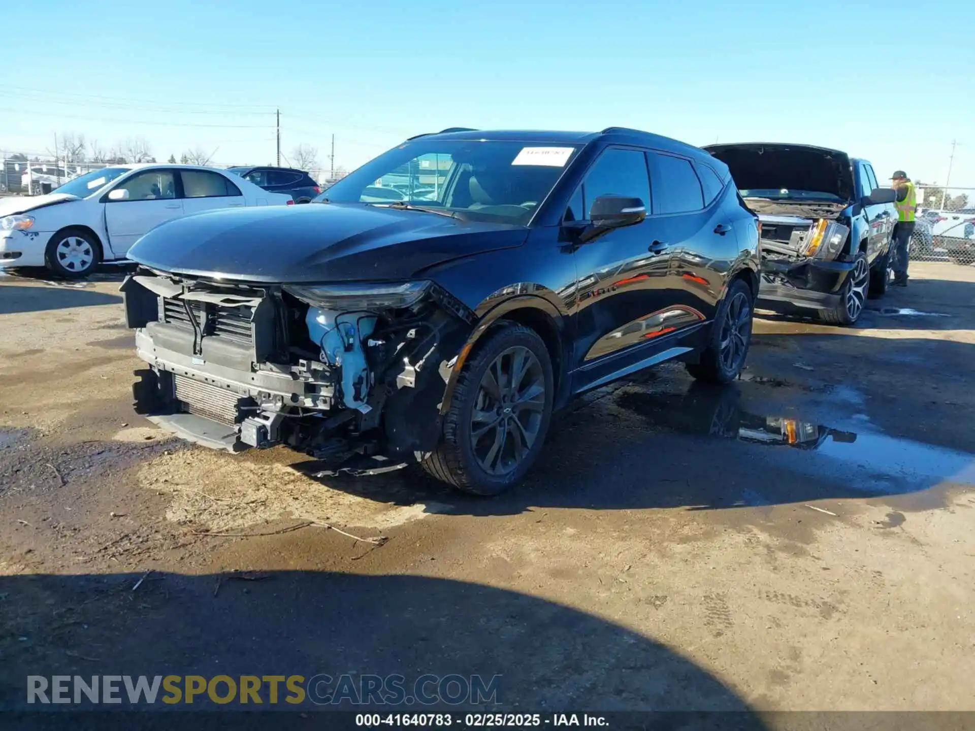 2 Photograph of a damaged car 3GNKBKRS6LS686438 CHEVROLET BLAZER 2020