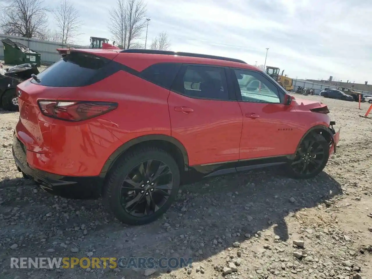 3 Photograph of a damaged car 3GNKBKRS8LS551946 CHEVROLET BLAZER 2020